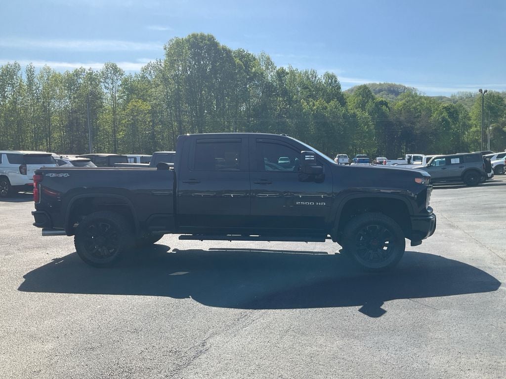 2024 Chevrolet Silverado 2500HD Custom