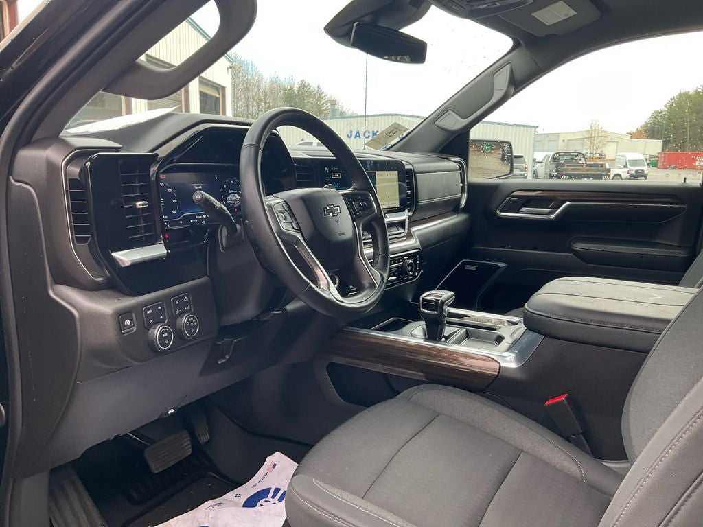 2024 Chevrolet Silverado 1500 RST