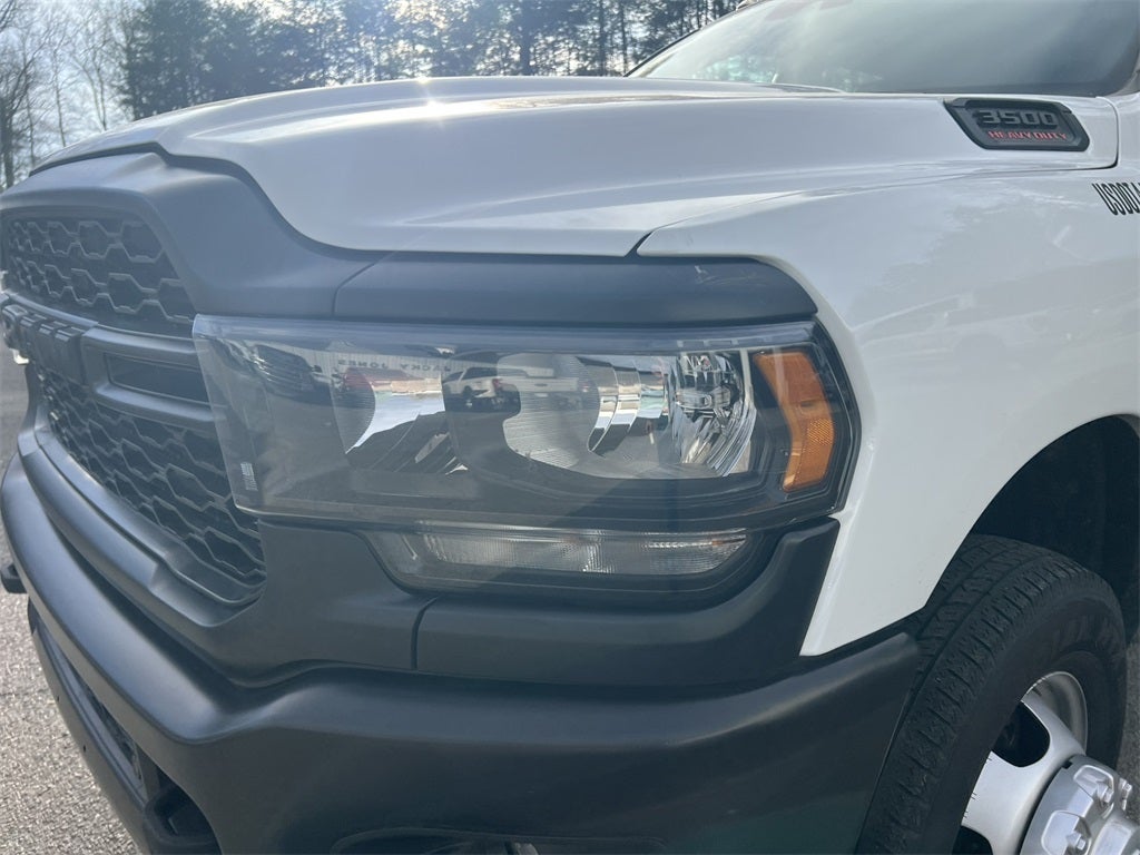 2024 RAM 3500 Tradesman Dump Bed