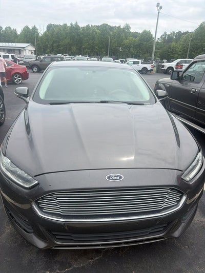 2016 Ford Fusion SE