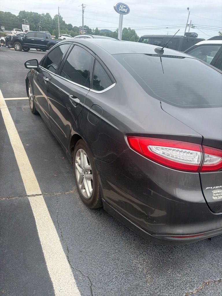 2016 Ford Fusion SE