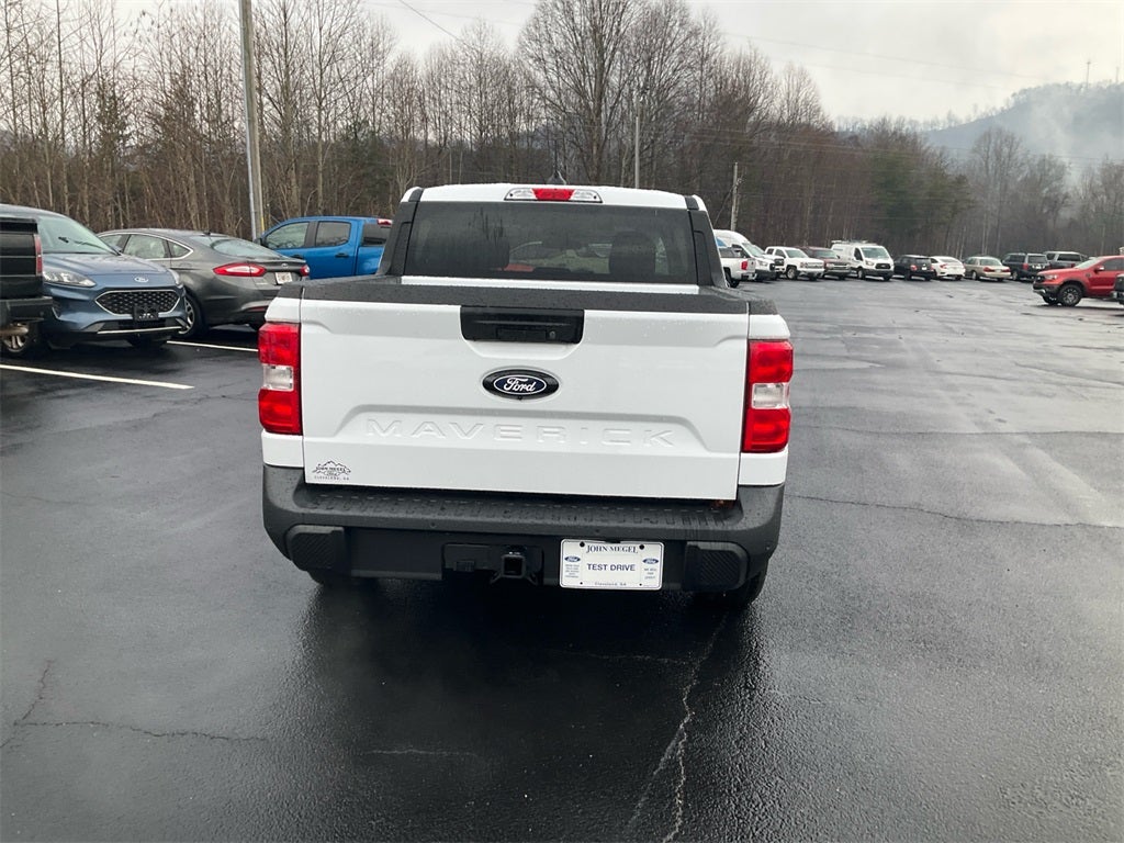 2026 Ford Maverick XL