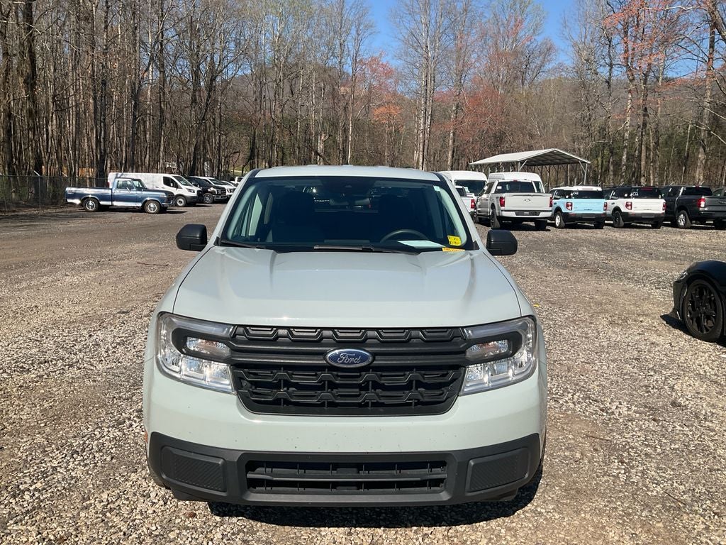 2023 Ford Maverick XL