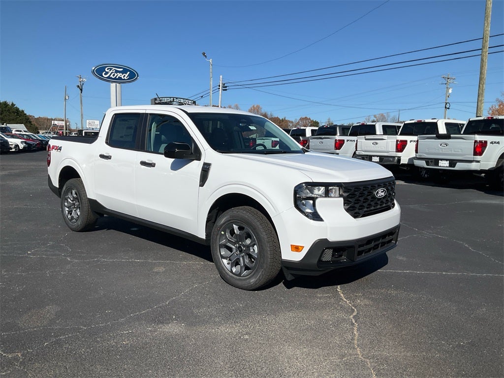 2025 Ford Maverick XLT