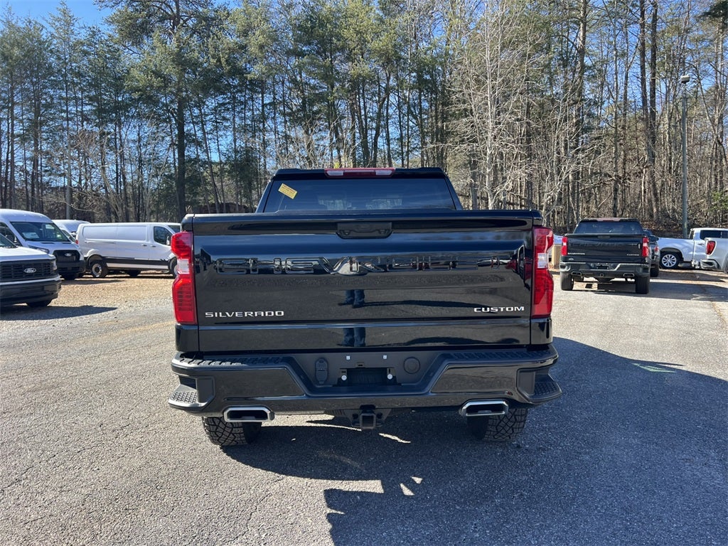 2024 Chevrolet Silverado 1500 Custom Trail Boss