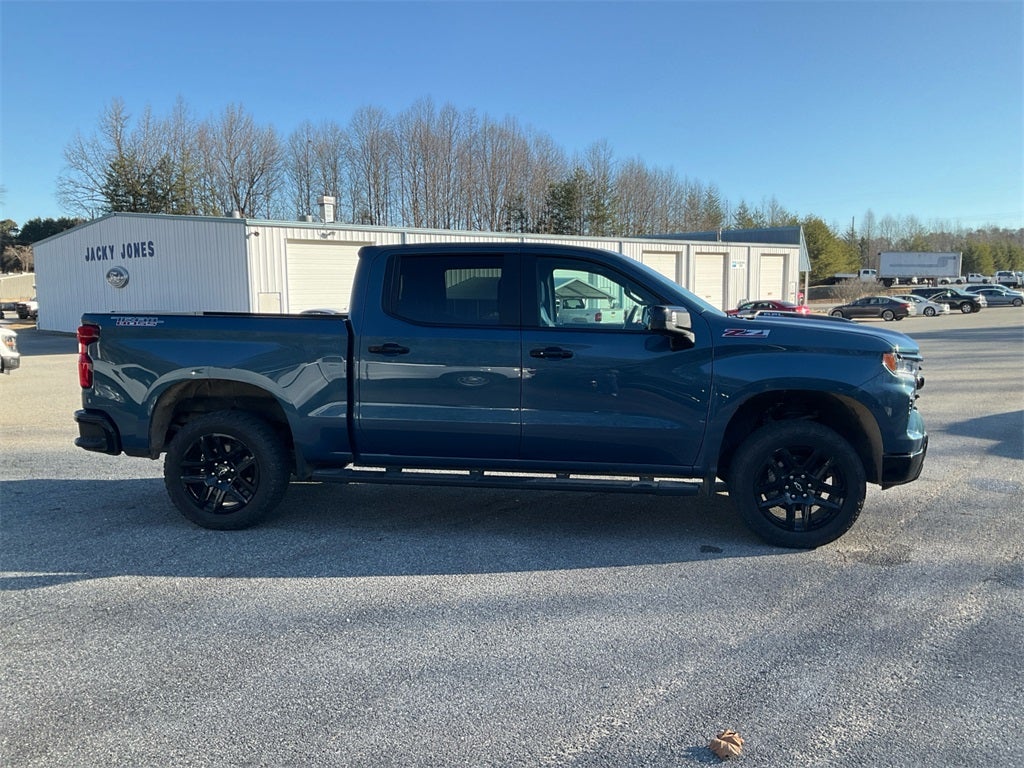 2024 Chevrolet Silverado 1500 LT Trail Boss