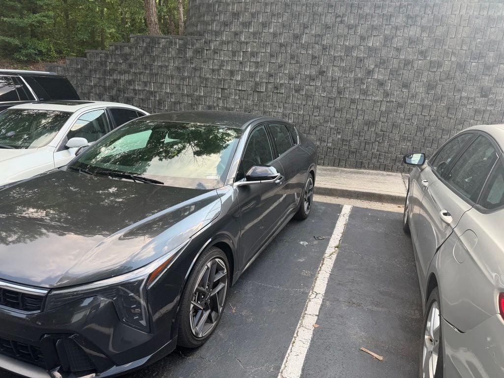 2025 Kia K4 GT-Line
