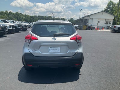 2019 Nissan Kicks SV
