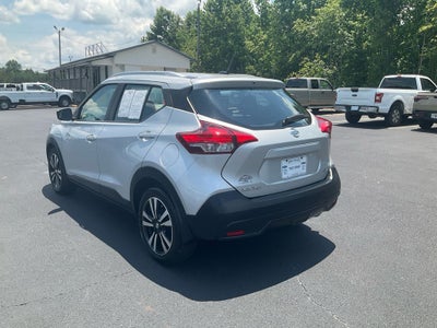 2019 Nissan Kicks SV