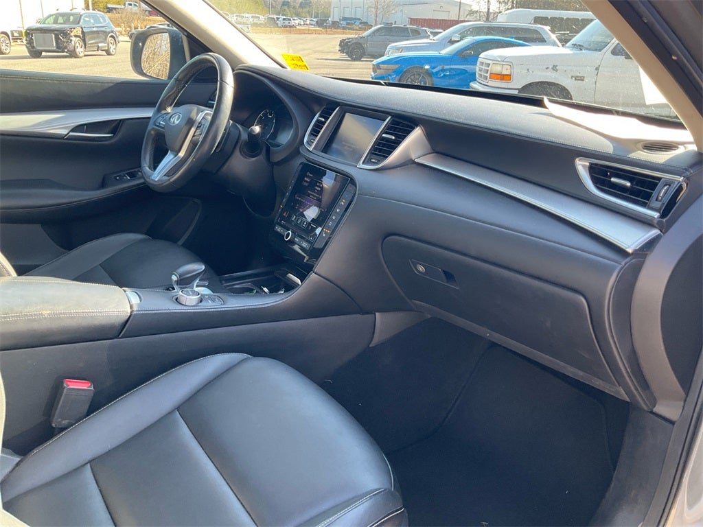 2021 INFINITI QX50 LUXE