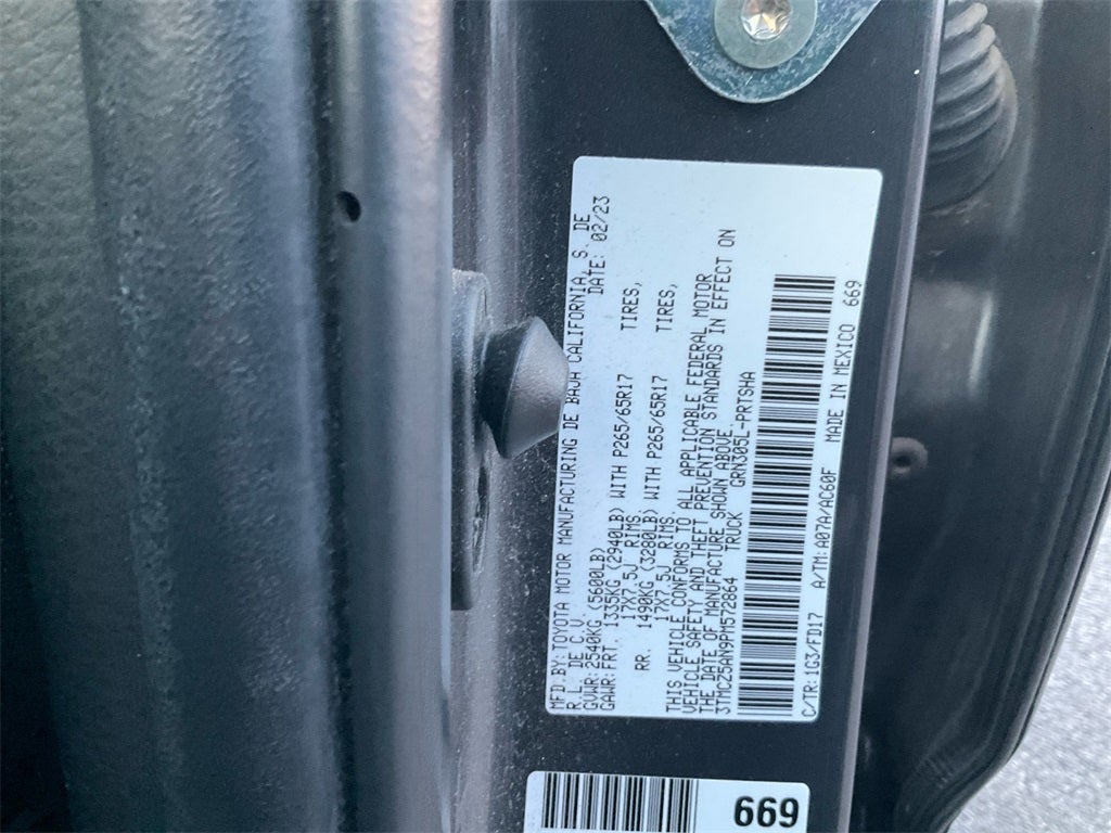 2023 Toyota Tacoma TRD Sport V6