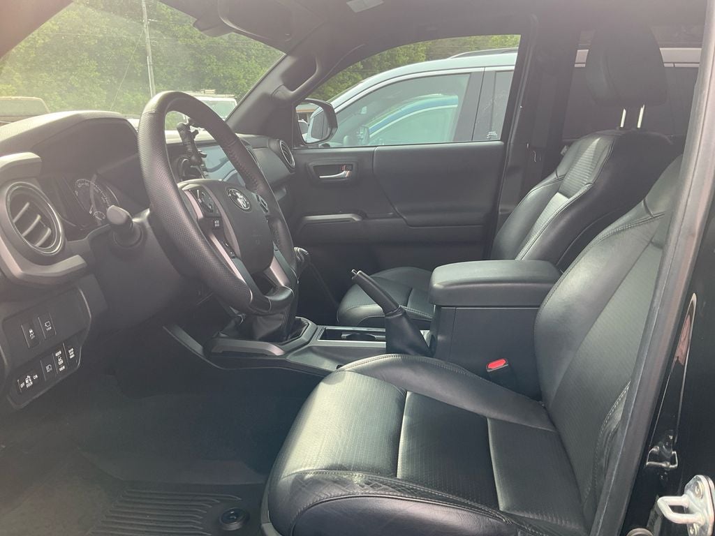 2023 Toyota Tacoma TRD Sport V6