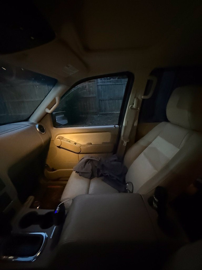 2010 Mercury Mountaineer Premier