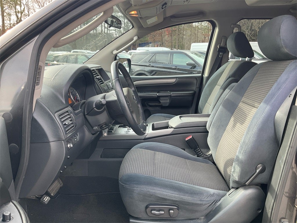 2010 Nissan Armada SE