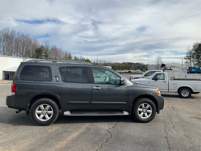 2010 Nissan Armada SE