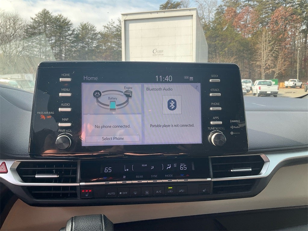 2021 Toyota Sienna XLE 8 Passenger