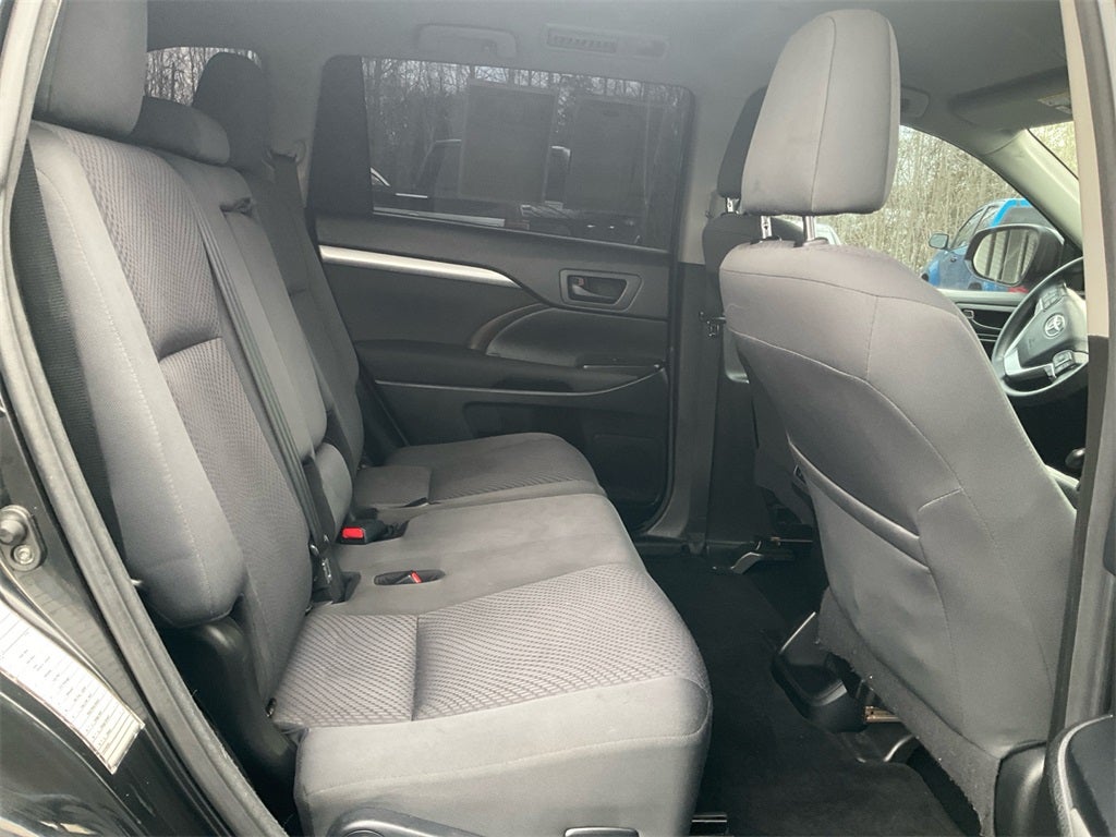 2018 Toyota Highlander LE