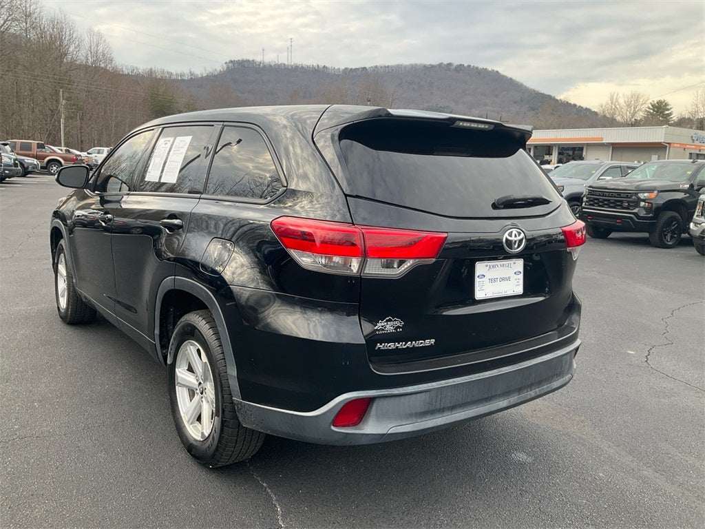 2018 Toyota Highlander LE