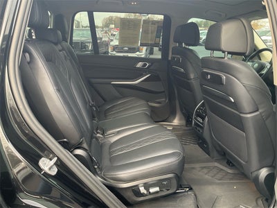 2023 BMW X7 xDrive40i