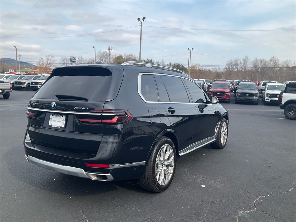 2023 BMW X7 xDrive40i