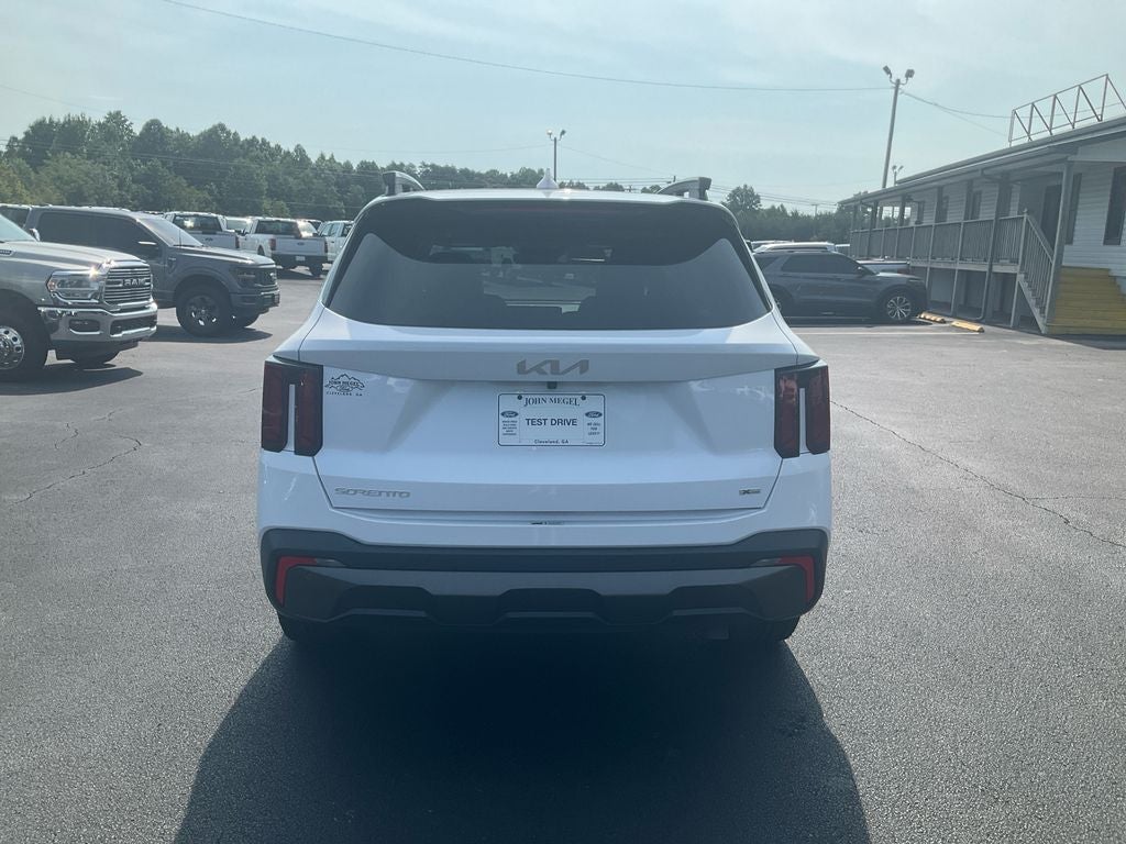 2024 Kia Sorento X-Line EX