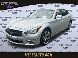 2016 INFINITI Q70L 3.7