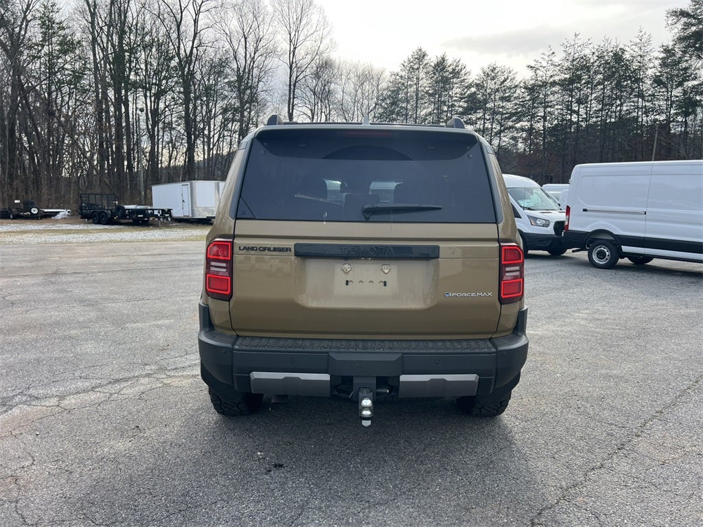2024 Toyota Land Cruiser .