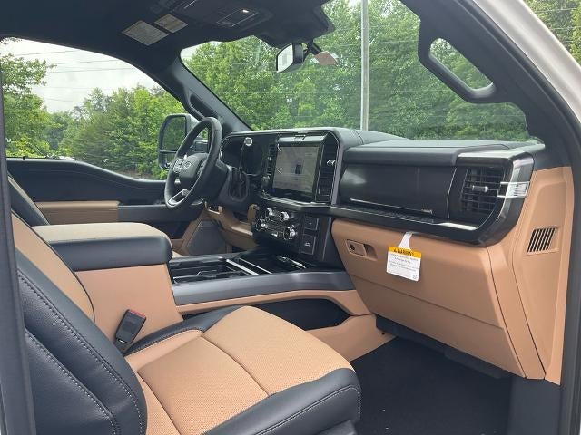 2026 Ford Super Duty F-350® Lariat®