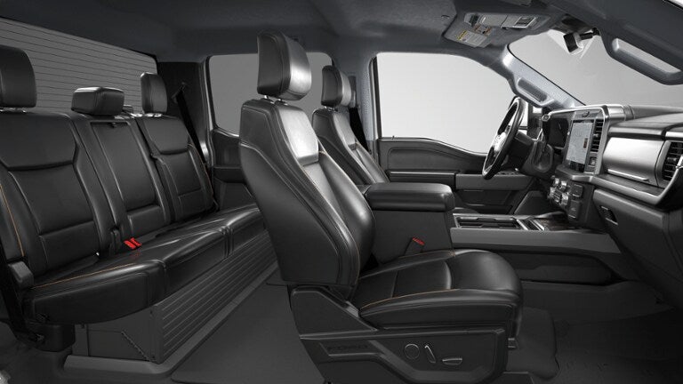 2026 Ford Super Duty F-350® Lariat®